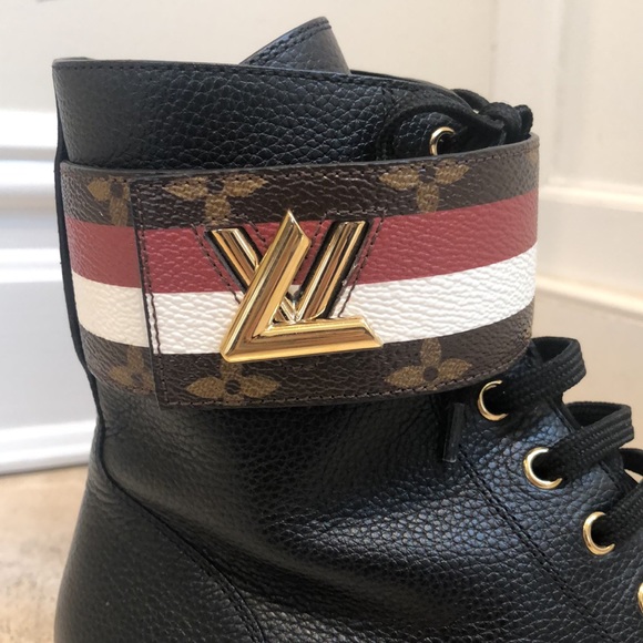 LV Black Canvas Wonderland Ranger Ankle Length Combat Boot Rare Strap - Picture 7 of 7